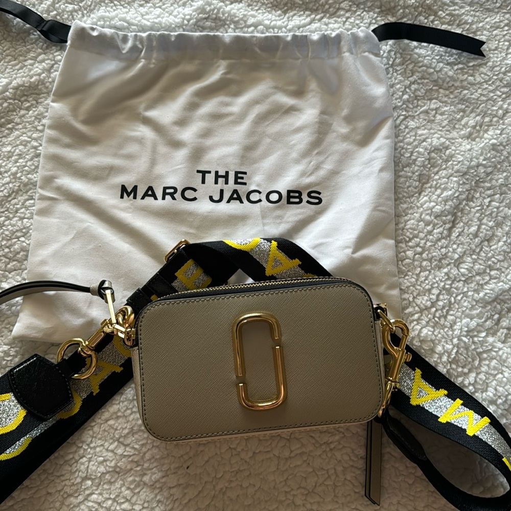 Marc Jacobs “The Snapshot” bag